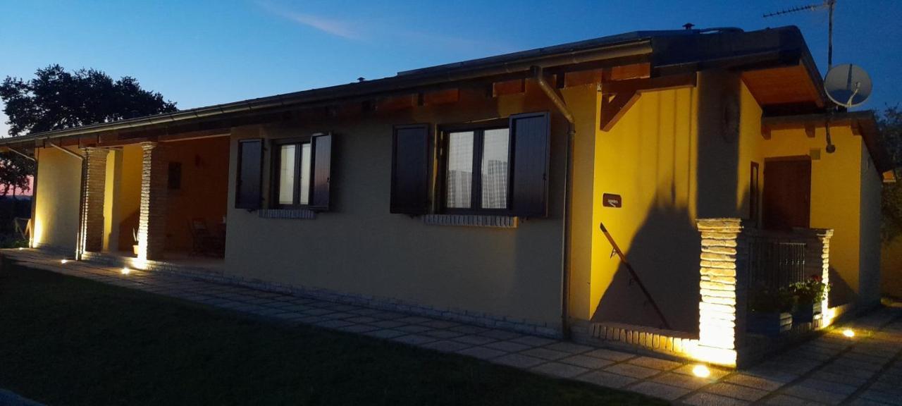 Agriturismo Tenuta Santa Maria Notaresco Екстериор снимка
